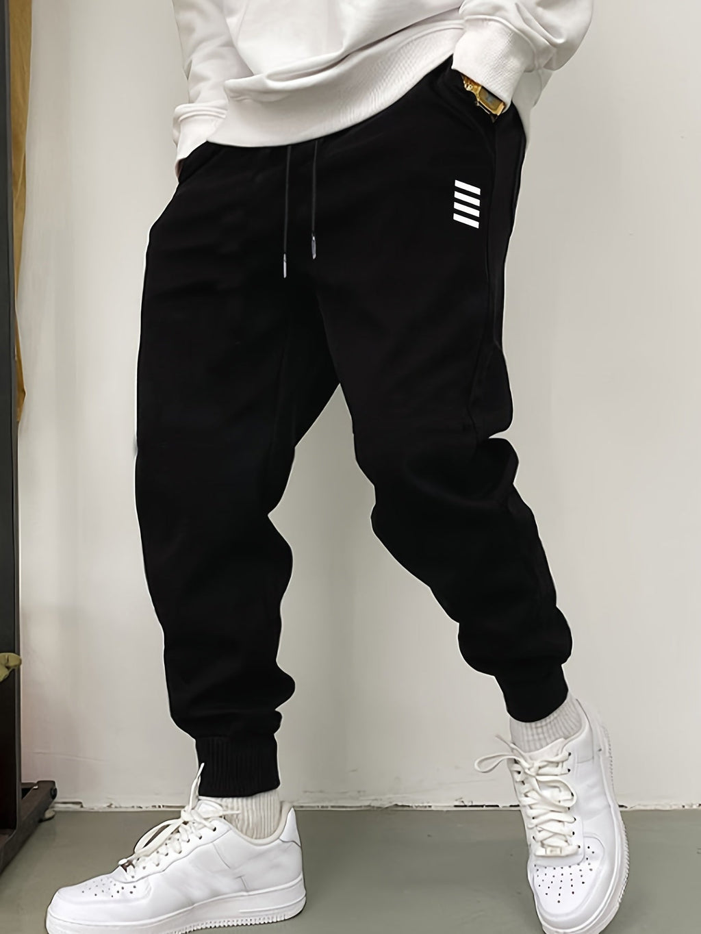Jogginghose in Schwarz #color_schwarz