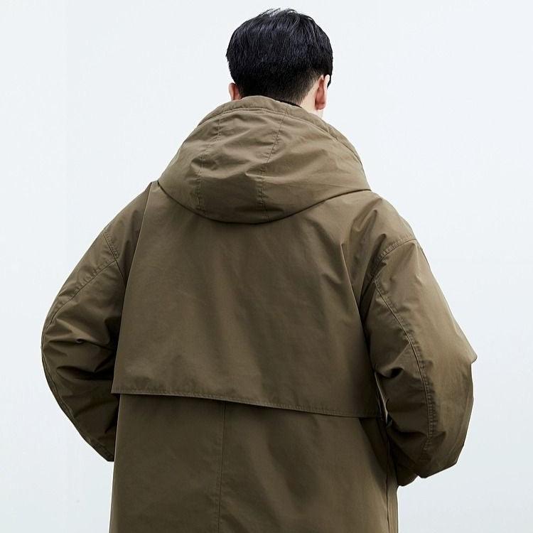 Stein Parka in Olivgrün #color_olivgrün